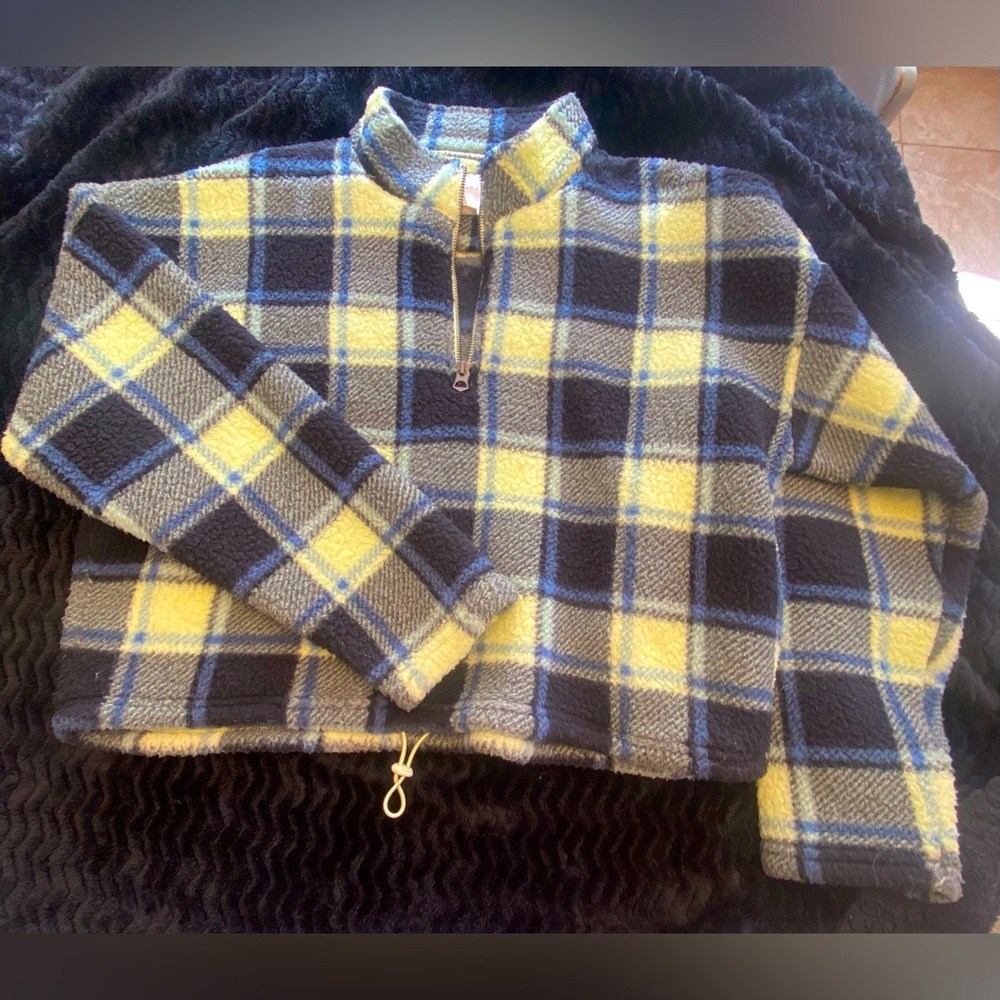 American Eagle Cropped Sweater